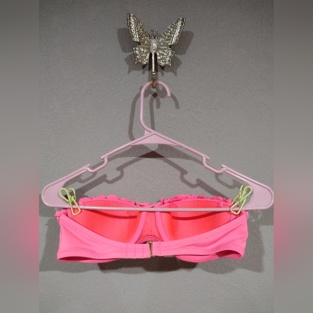 Victoria's Secret Ruffle Rosette Swim Top - Picture 3 of 5